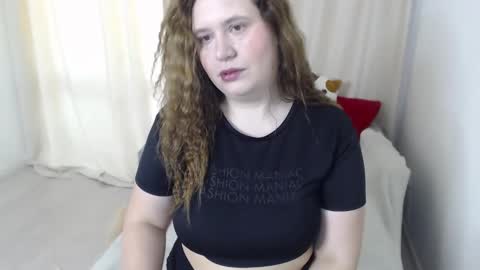 adelinalawson online show from 03-05-25, 05:29