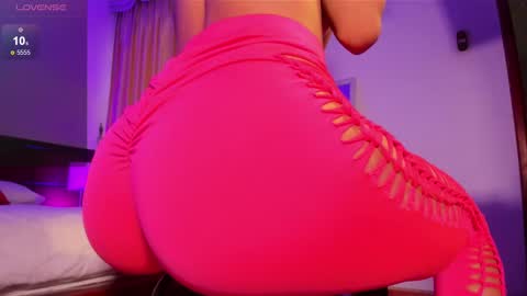 Snapshot of adeline18x chatting on 12-16-24, 03:00 adeline online show from 12-16-24, 03:00