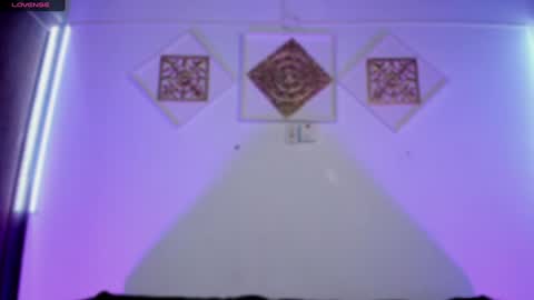 adeline online show from 12-05-24, 04:09