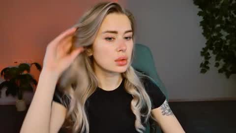 Adel online show from 09-21-25, 09:00