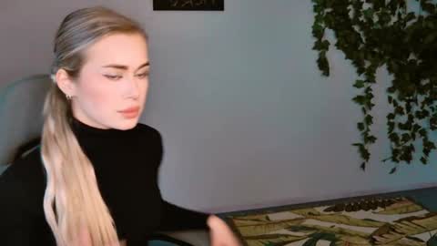 Adel online show from 10-12-25, 01:10