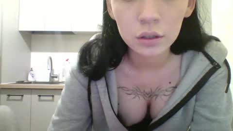 adelya_meow online show from 10-18-25, 07:36