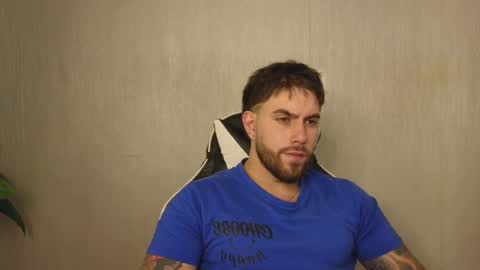 Snapshot of ades_lowe chatting on 11-04-25, 12:04 Ades online show from 11-04-25, 12:04