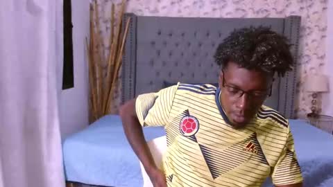 Snapshot of ades_stn chatting on 09-10-25, 02:55 ades_stn online show from 09-10-25, 02:55