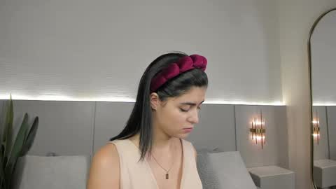 Adhara  online show from 05-01-26, 12:43