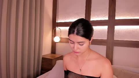 Adhara  online show from 06-18-26, 12:42