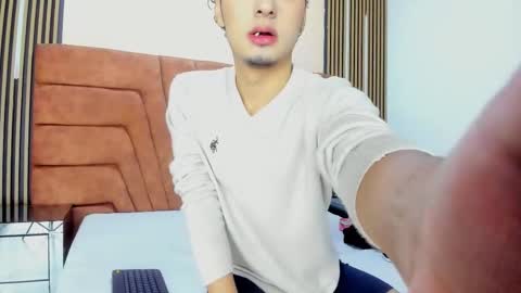 Adhara online show from 01-19-26, 12:42