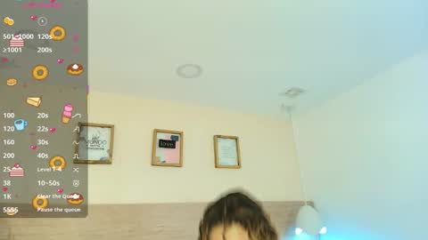 Snapshot of adharawoo chatting on 09-16-25, 12:28 Adhara online show from 09-16-25, 12:28