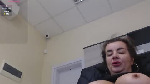 Adlain online show from 12-12-24, 01:06