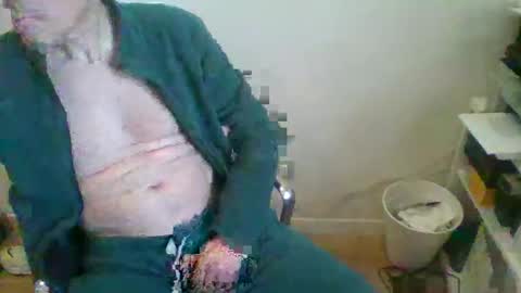 Snapshot of adj71 chatting on 02-21-26, 08:37 ADJ777 online show from 02-21-26, 08:37