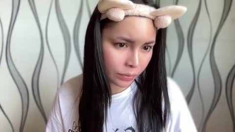 Snapshot of admelioraxxx chatting on 03-12-26, 04:29 KATE MORE online show from 03-12-26, 04:29