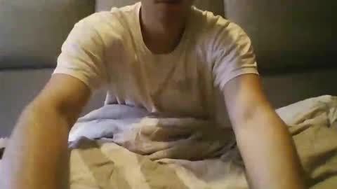 Snapshot of ado2115 chatting on 10-23-25, 07:51 ado2115 online show from 10-23-25, 07:51