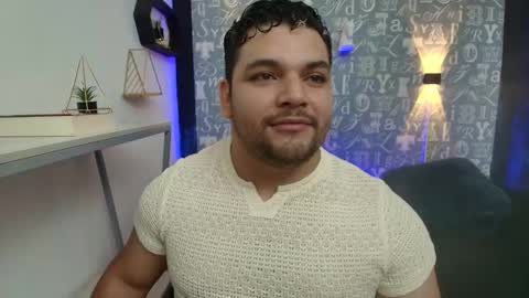 Snapshot of adonis__walker chatting on 10-02-25, 06:48 ADONIS online show from 10-02-25, 06:48