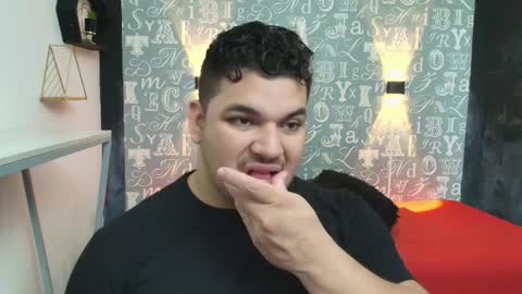 Snapshot of adonis__walker chatting on 11-01-25, 08:33 ADONIS online show from 11-01-25, 08:33