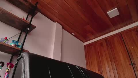 Juan online show from 05-11-26, 02:45