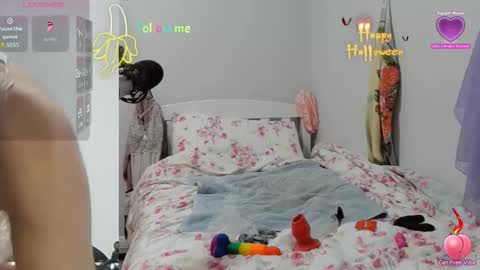 adonisblossoms online show from 10-26-25, 11:20