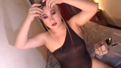 Snapshot of adorablekim69 chatting on 04-28-26, 01:48 MsKim online show from 04-28-26, 01:48