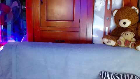 jasmine online show from 12-17-24, 10:00