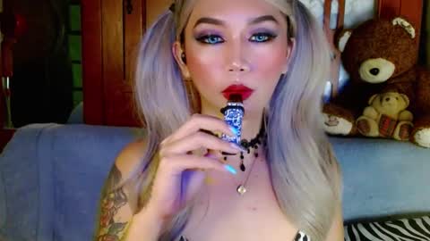 jasmine online show from 12-18-24, 01:05