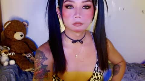 Snapshot of adorableslutxxx chatting on 07-13-26, 04:26 jasmine online show from 07-13-26, 04:26