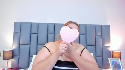 ANDREA PEREZ online show from 01-20-25, 11:45