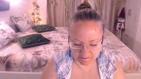 Snapshot of adrena_ chatting on 12-29-24, 11:50 Cryna online show from 12-29-24, 11:50
