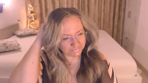 Cryna online show from 02-13-26, 07:15