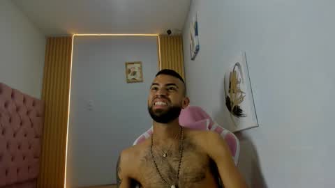 adri_sexboy229 online show from 09-09-25, 02:11