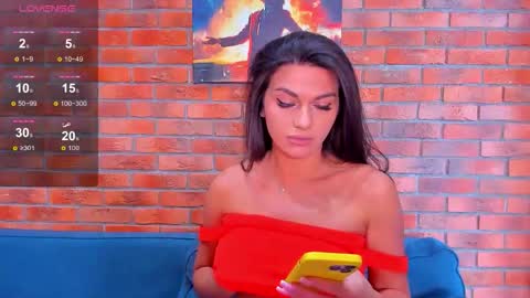 Snapshot of adriana1_ chatting on 11-25-25, 04:45 Adriana online show from 11-25-25, 04:45