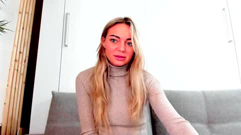 Adriana online show from 01-25-25, 02:58