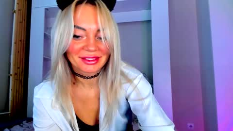 Adriana online show from 02-12-26, 07:25