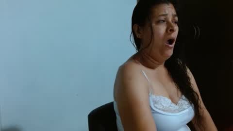 Adriana milf online show from 02-07-25, 03:55