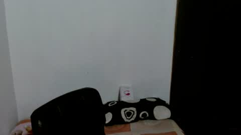 Snapshot of adriana_milf chatting on 07-09-26, 04:05 Adriana milf online show from 07-09-26, 04:05