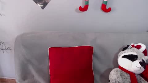 Snapshot of adrianapdes chatting on 12-15-24, 02:59 Adriana Paredes online show from 12-15-24, 02:59
