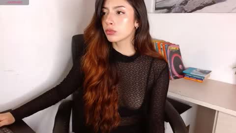 Snapshot of adrianna5_ chatting on 03-24-26, 08:30 Adriana online show from 03-24-26, 08:30