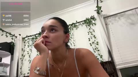 Adrianna  online show from 05-06-26, 12:30