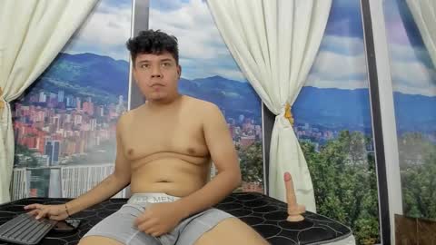 Snapshot of adrianwalkerr chatting on 03-20-26, 05:45 adrianwalkerr online show from 03-20-26, 05:45