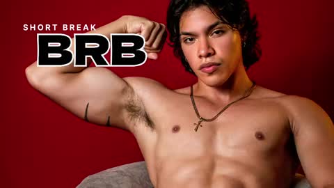 adriel_escalante online show from 05-11-26, 02:17