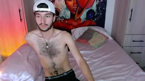 Snapshot of adrien_polo chatting on 06-11-26, 02:53 adrien_polo online show from 06-11-26, 02:53
