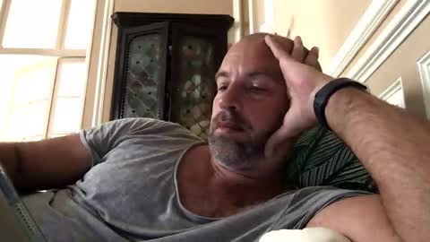 adrienfromparis online show from 10-21-25, 11:33