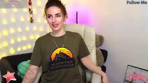 Snapshot of adrihanna chatting on 01-29-25, 04:19 Adriana online show from 01-29-25, 04:19