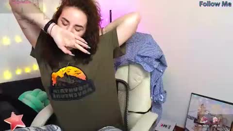 Snapshot of adrihanna chatting on 01-31-25, 06:13 Adriana online show from 01-31-25, 06:13