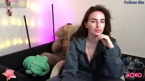 Snapshot of adrihanna chatting on 02-06-25, 06:29 Adriana online show from 02-06-25, 06:29