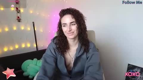 Snapshot of adrihanna chatting on 02-07-25, 06:56 Adriana online show from 02-07-25, 06:56