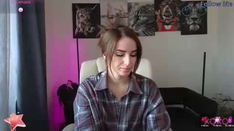 Snapshot of adrihanna chatting on 02-26-25, 09:42 Adriana online show from 02-26-25, 09:42