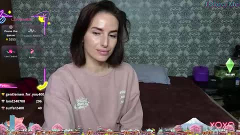 Snapshot of adrihanna chatting on 10-08-25, 05:54 Adriana online show from 10-08-25, 05:54