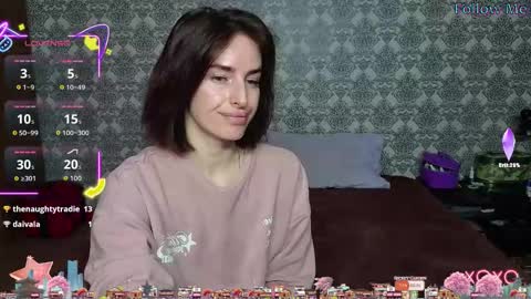 Snapshot of adrihanna chatting on 10-09-25, 06:11 Adriana online show from 10-09-25, 06:11