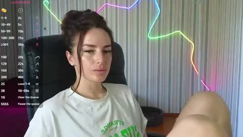 Snapshot of adrihanna chatting on 07-02-26, 06:41 Adriana online show from 07-02-26, 06:41