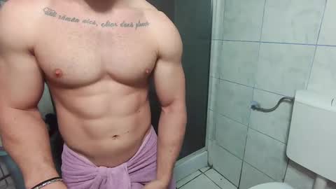 Snapshot of advp69 chatting on 12-17-24, 02:44 Mrrfitt online show from 12-17-24, 02:44