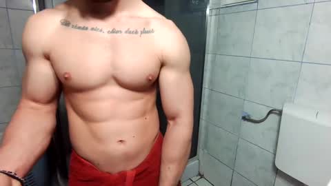 Snapshot of advp69 chatting on 03-08-25, 11:05 Mrrfitt online show from 03-08-25, 11:05